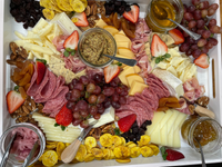 Meat and cheese board - (12-16 people)